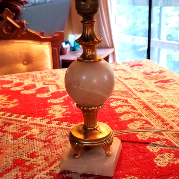 Antique Solid Agate Lamp and Linen Drum Shade - Picture 4 of 15